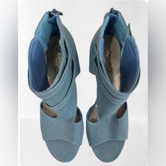 Ashro Blue Heels with Modern Buckle Design - Picture 3 of 7